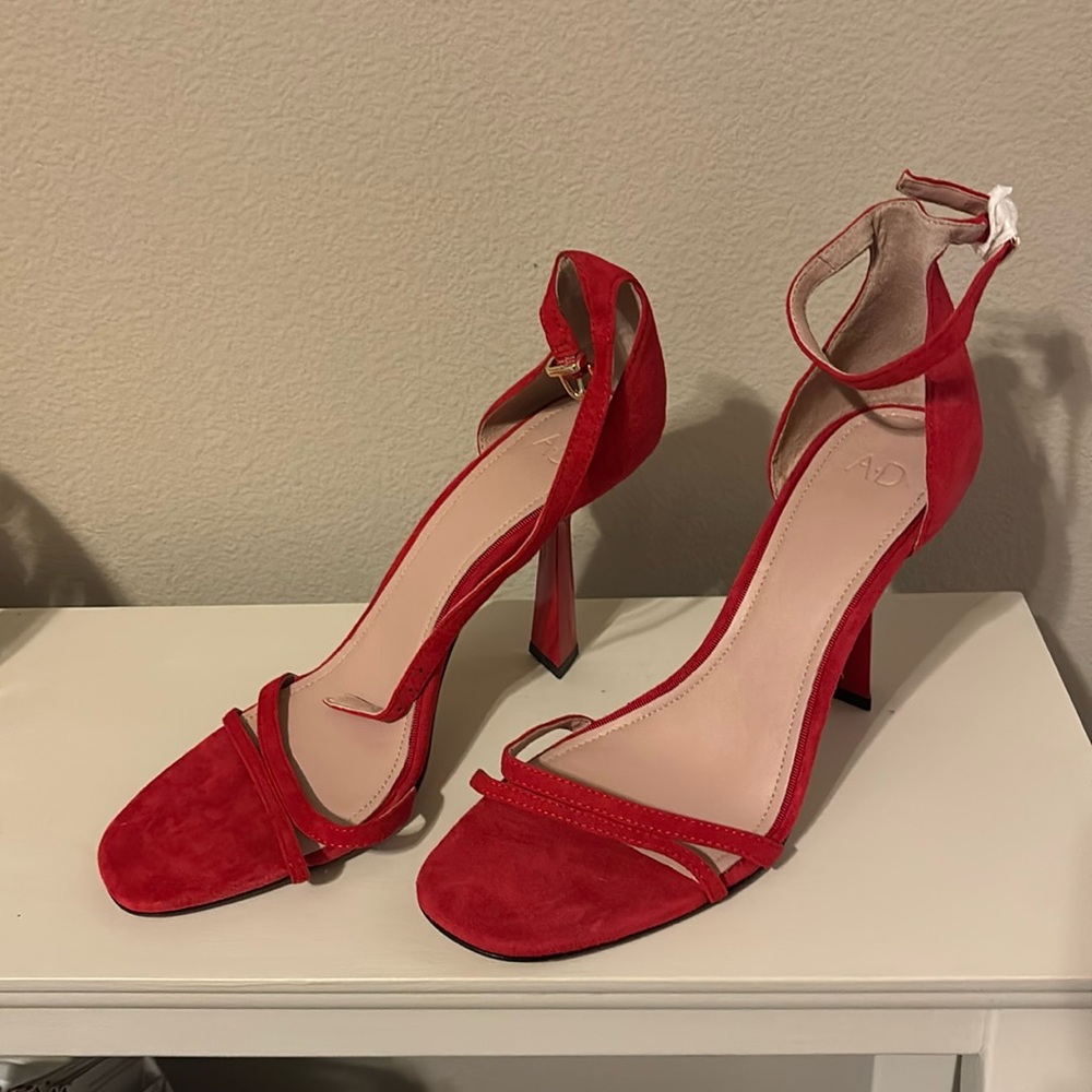 AD & Daughters Red suede ankle strap heels. Never worn. Sz 8.5